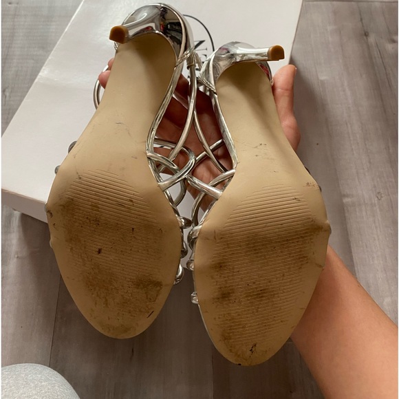 Steve Madden Silver Heels !! - Picture 4 of 4